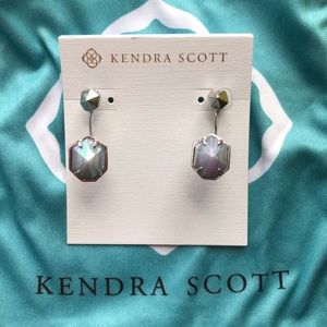 Kendra Scott Jordy earrings